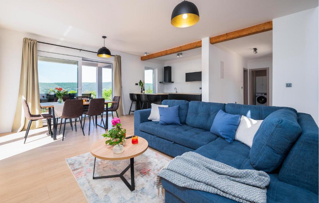 Photo of Livingroom in Trget