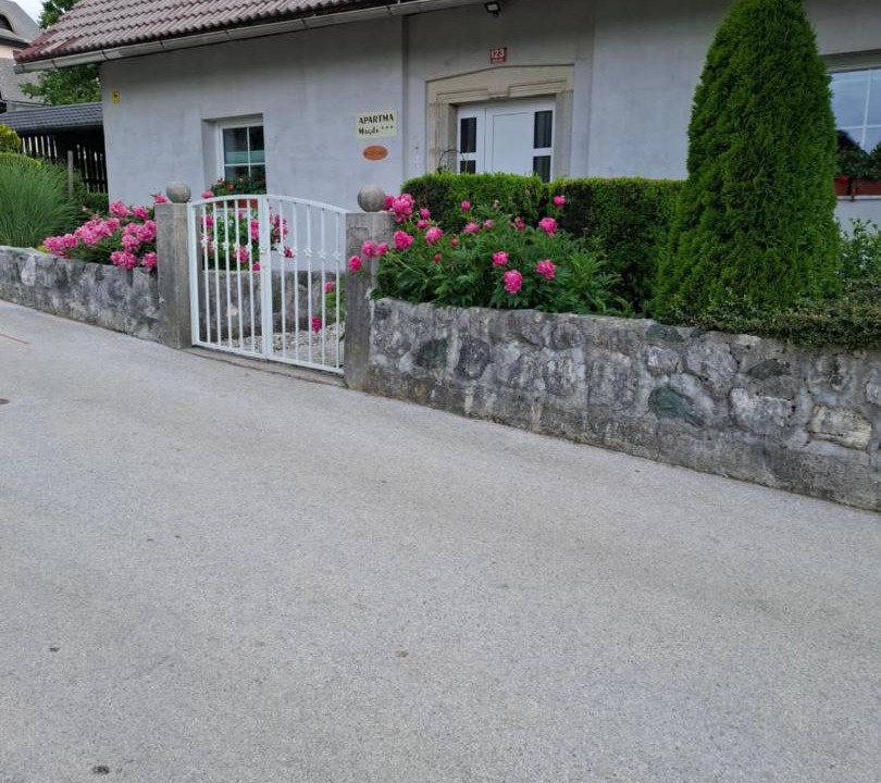 Photo of Others in Gorje