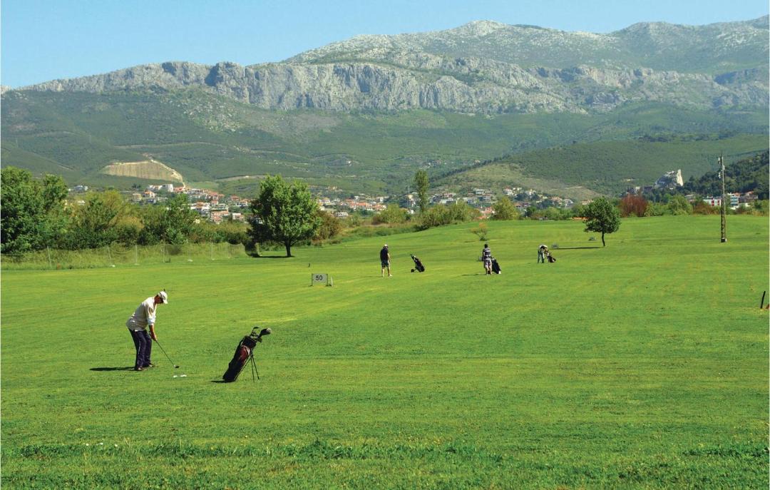 Photo of Others in Mravince