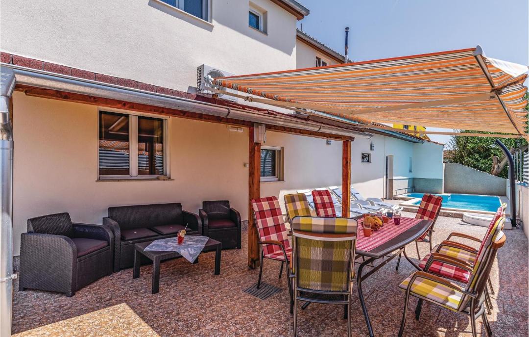 Photo of Patio Balcony in Pavicini