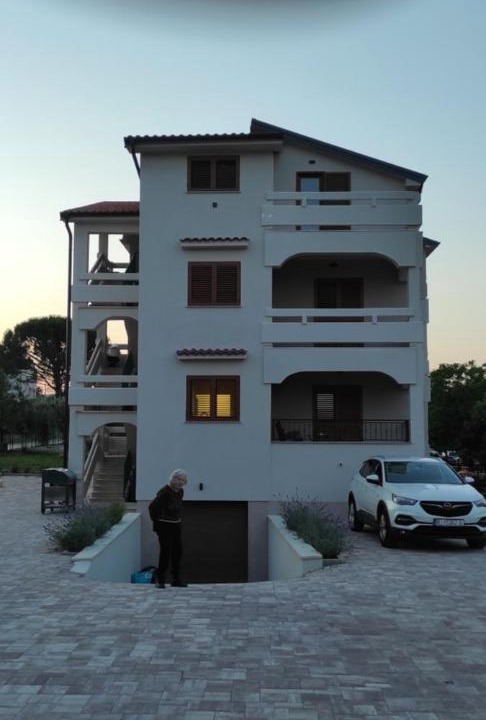 Photo of Others in Porat