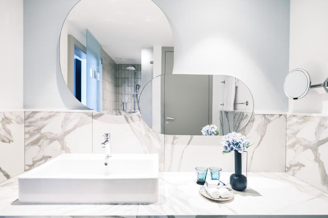 Photo of Bathroom in Petrcane