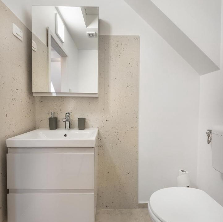 Photo of Bathroom in Siska District