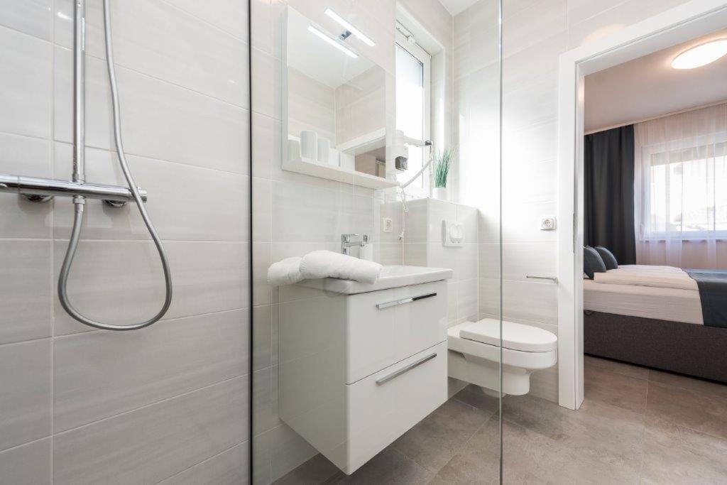 Photo of Others in Vir