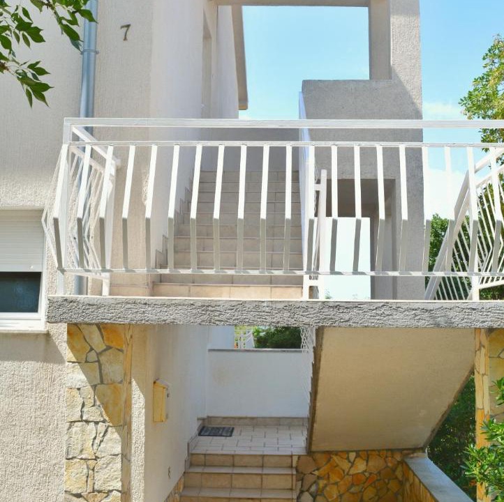 Photo of Patio Balcony in Smrika