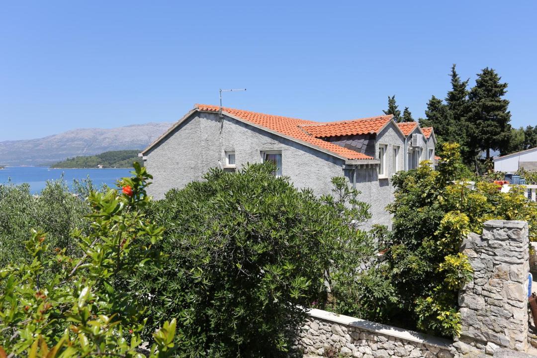 Photo of Others in Lumbarda