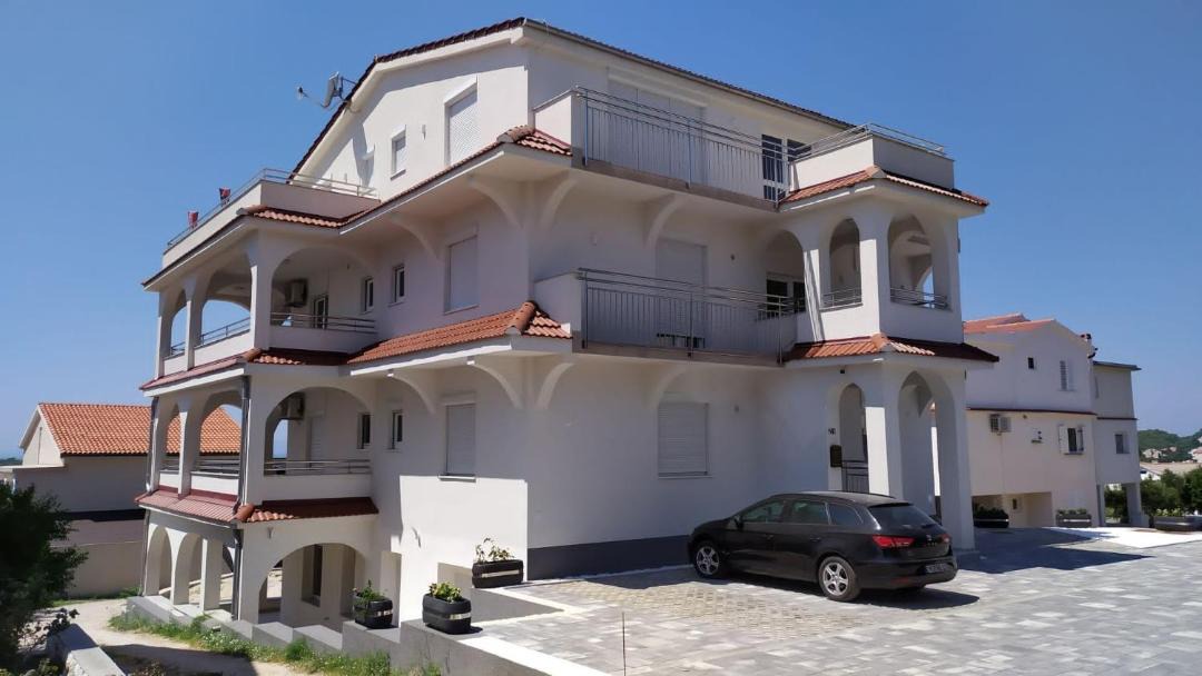 Photo of Buildings in Banjol