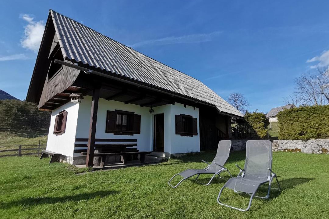 Photo of Buildings in Studor