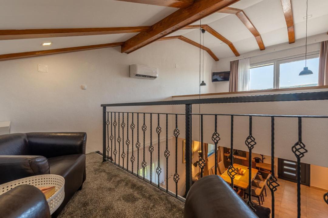 Photo of Others in Seline