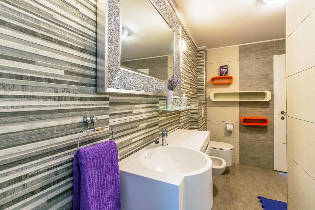 Photo of Bathroom in Kolan