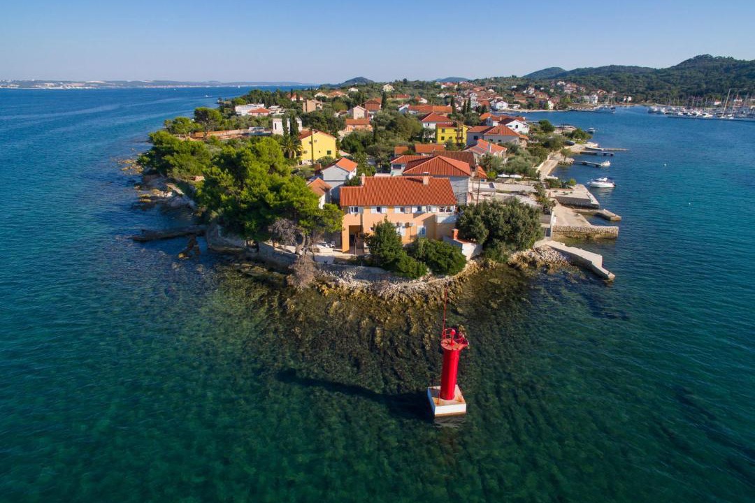 Photo of Others in Sutomiscica
