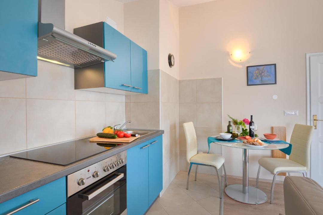 Photo of Kitchen in Mali Maj