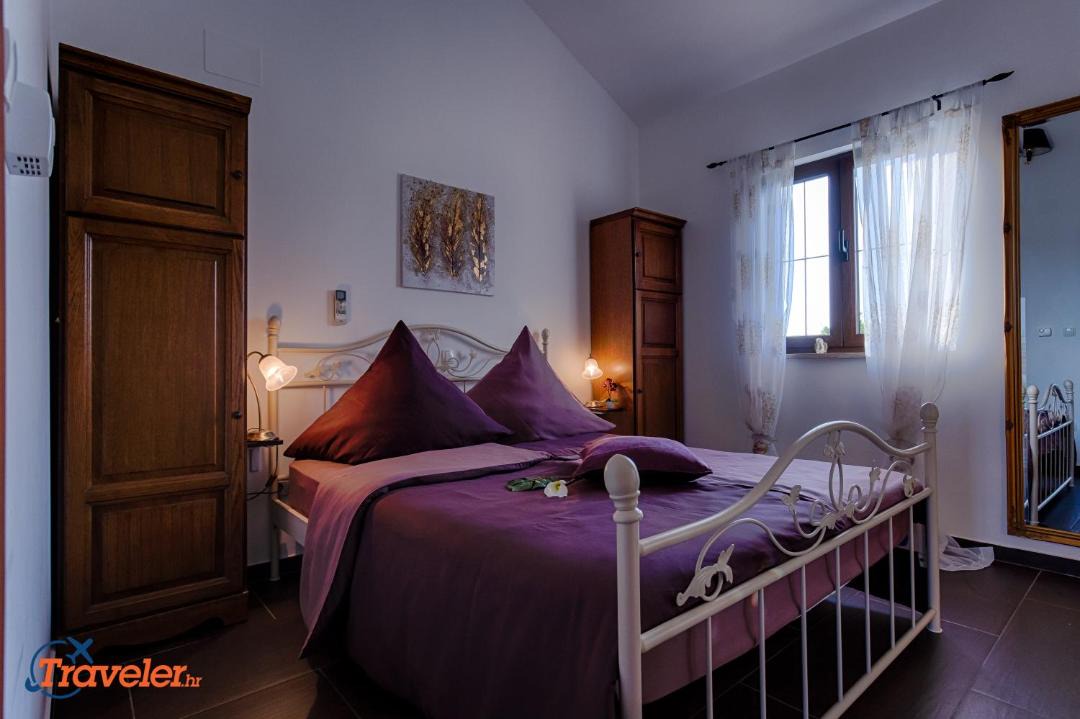 Photo of Bedroom in Kras