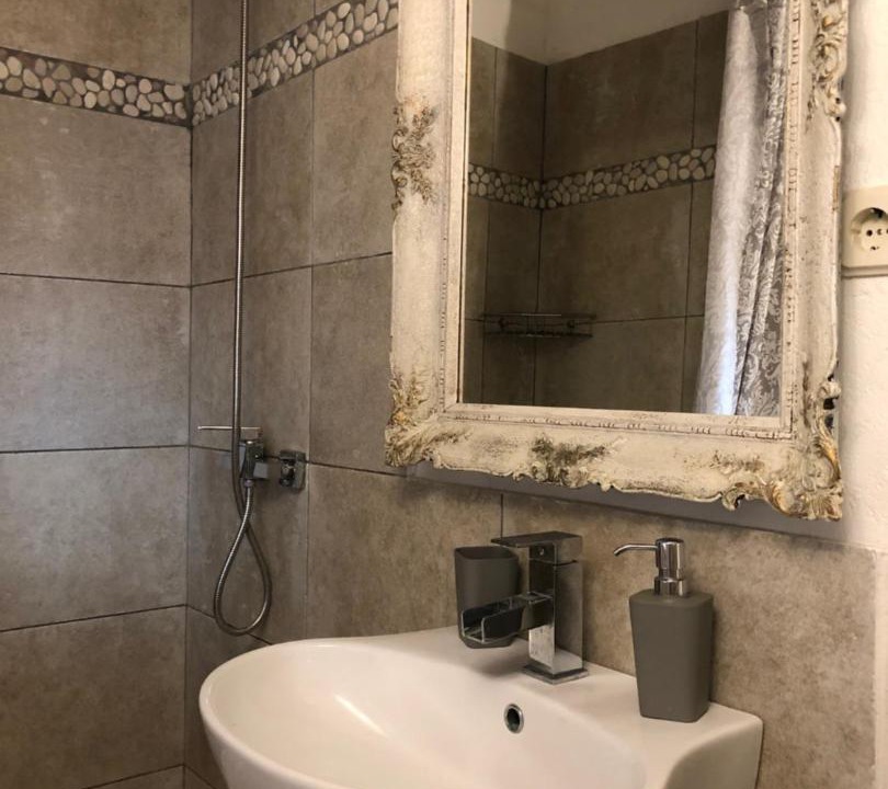 Photo of Bathroom in Baska