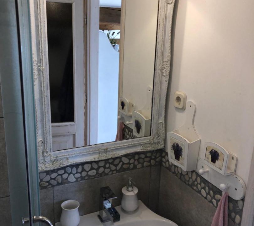 Photo of Bathroom in Baska