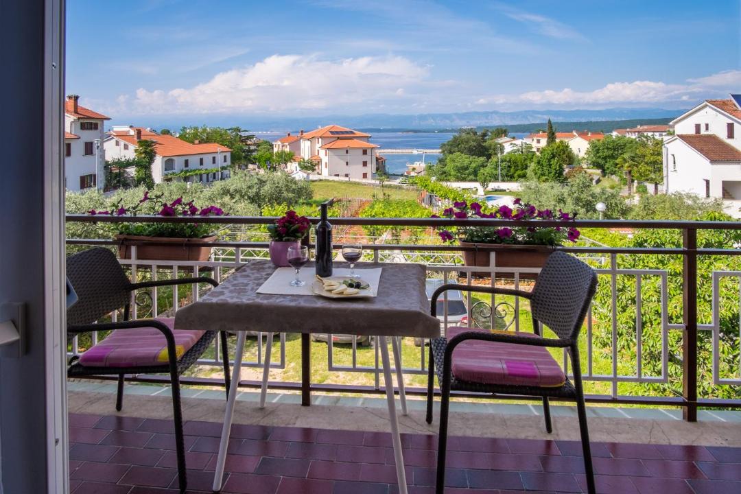 Photo of Others in Porat