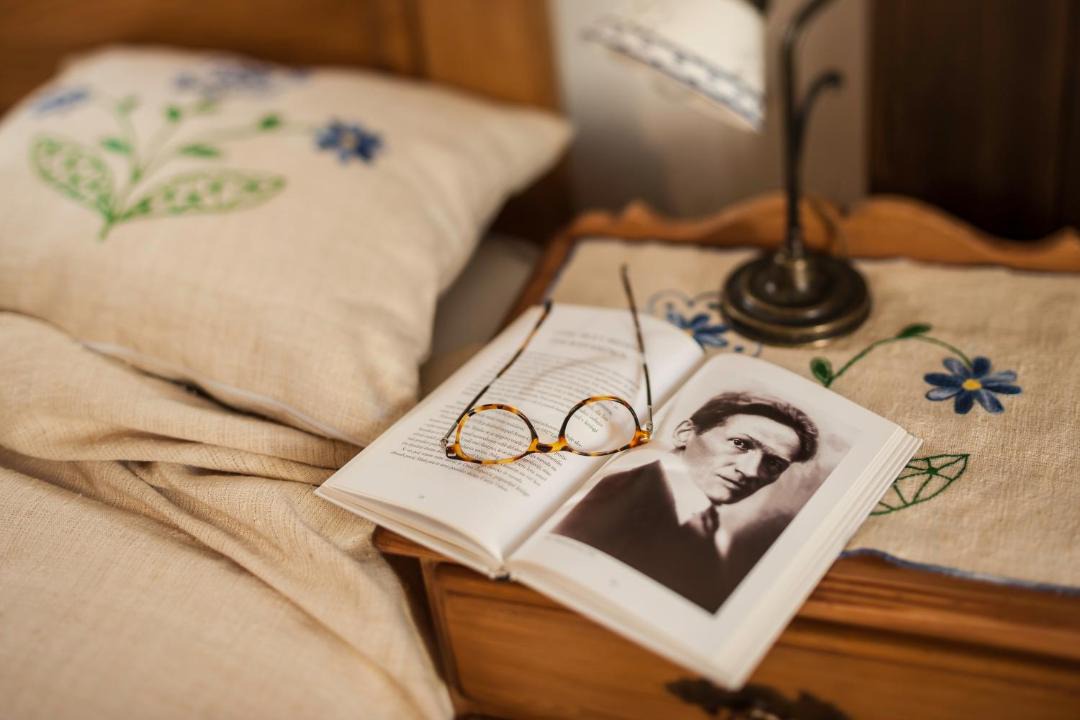 Photo of Bedroom in Semic
