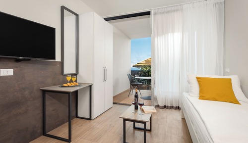 Studio, 1 Double Bed with Sofa bed, Balcony, Poolside