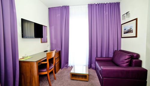 Classic Triple Room, Balcony, Annex Building