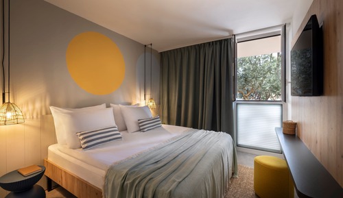Room for 2