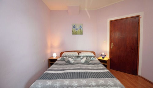 Apartment (A1)