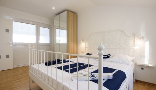 Apartment, 2 Bedrooms (3)