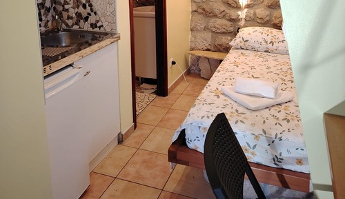 Studio (Studio Apartment with terrace (9))