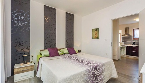 Apartment (A1)
