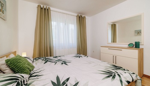 Apartment (A2)