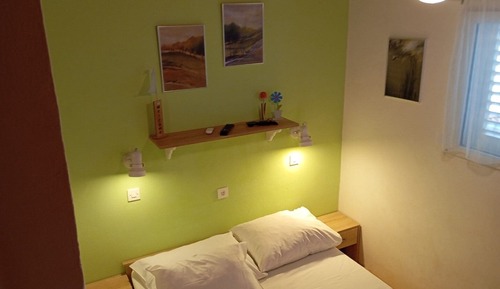 Apartment (A2)