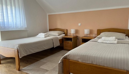 Twin Room, Balcony, Courtyard View