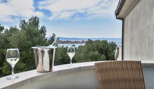Double Room with Balcony and Sea View
