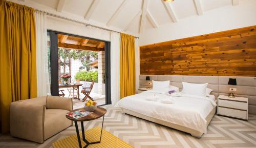 Premium Junior Suite with Terrace