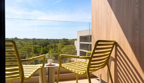 Junior Suite with Balcony