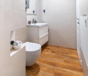 Superior One-Bedroom Apartment