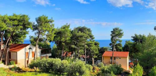 Two-Bedroom Apartment with Terrace and Sea View