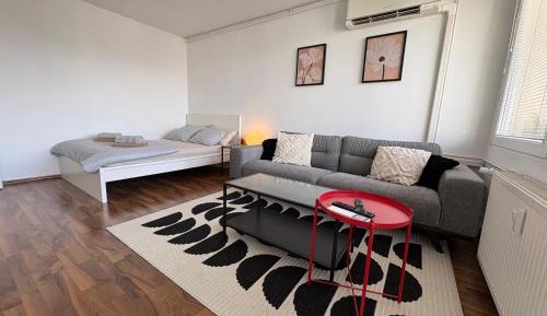 One-Bedroom Apartment with Balcony