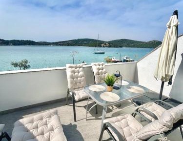 One-Bedroom Apartment with Sea View and Terrace