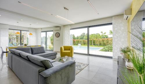 Four-Bedroom Vacation Home