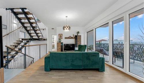 Four-Bedroom Vacation Home