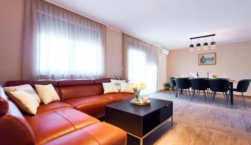Four-Bedroom Vacation Home