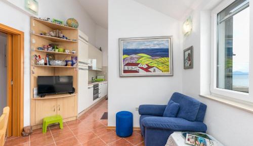 Two-Bedroom Apartment with Terrace and Sea View