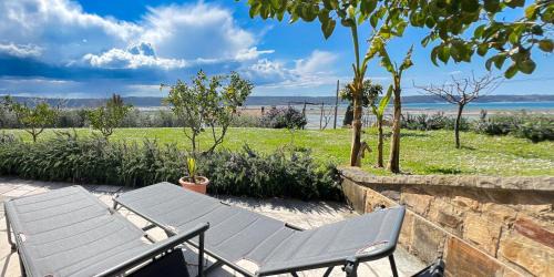 One-Bedroom Apartment with Sea View