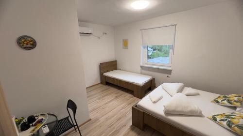 Triple Room with Bathroom