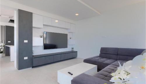 Four-Bedroom Vacation Home