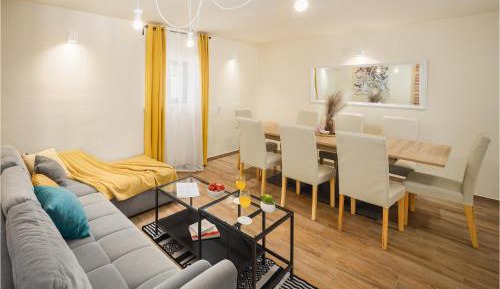 Four-Bedroom Vacation Home