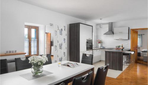 Four-Bedroom Vacation Home