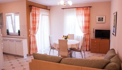 One-Bedroom Apartment - Ground Floor