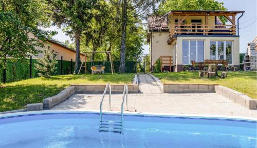 Two-Bedroom Holiday Home