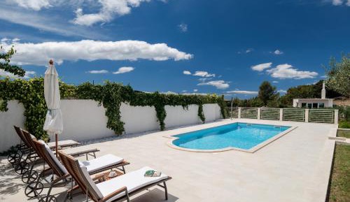 Standard Villa